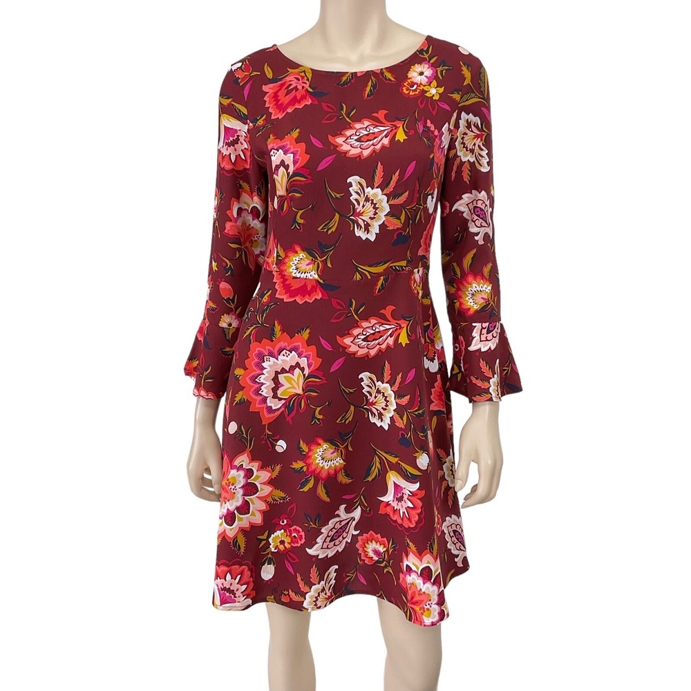 Old Navy Dress Women Size 2 Burgundy Floral 3/4 Bell Sleeve Fit Flare NWOT